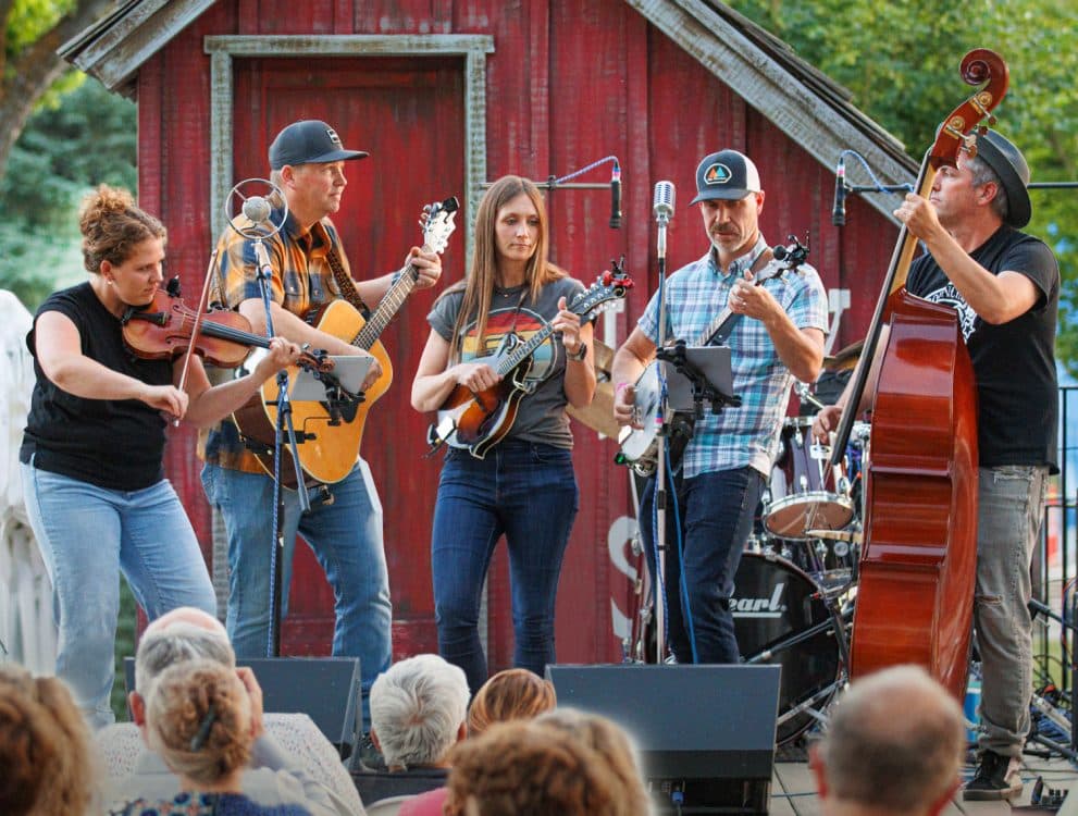 Image for event: Bridging Betty - Concerts in the Park